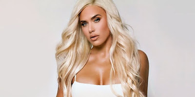 WWE LANA