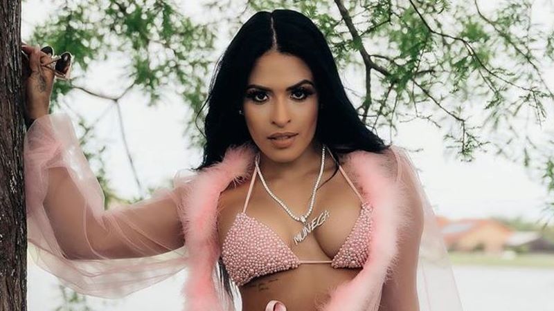 Zelina Vega Shows Off New Blonde Look