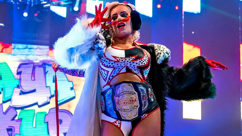 Taya Valkyrie Appears At AAA TripleMania Regia