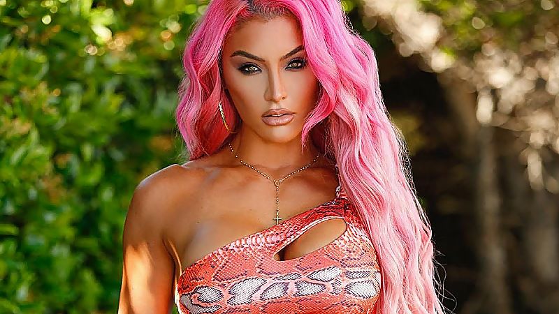 Eva Marie Hospitalized After Suffering Fire Ant Bites
