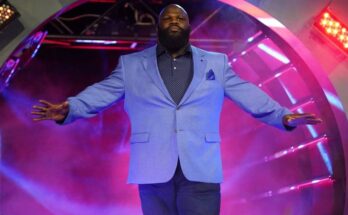Mark Henry Re-Signs with WWE Under Legends Contract