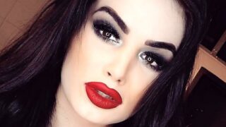 Paige Reportedly Signs With WWE, Set for Return Match at WrestleMania 42