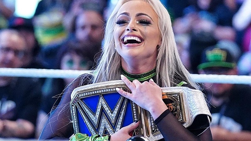 Liv Morgan Works Out with Mandy Rose for In-Ring Return