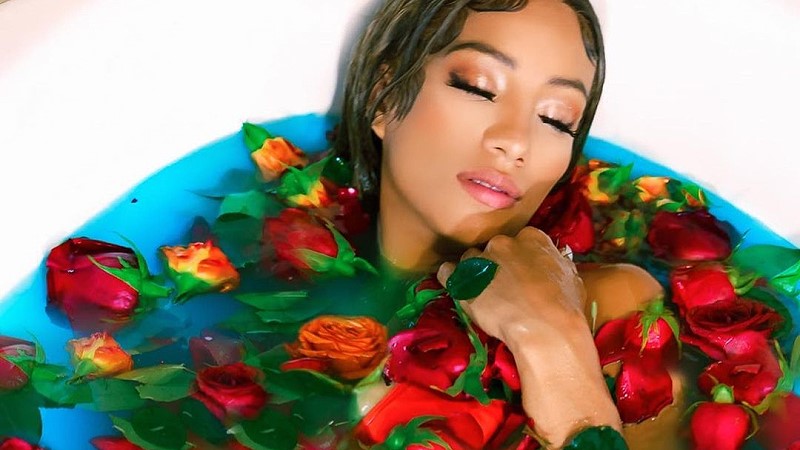 Mercedes Moné Celebrates Valentine's Day In A Tub Full Of Roses