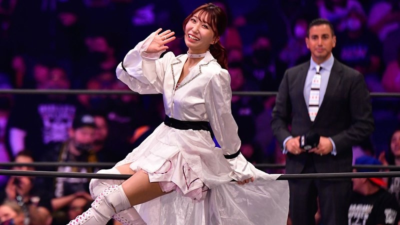 Riho Returns On AEW Dynamite, Confronts Toni Storm