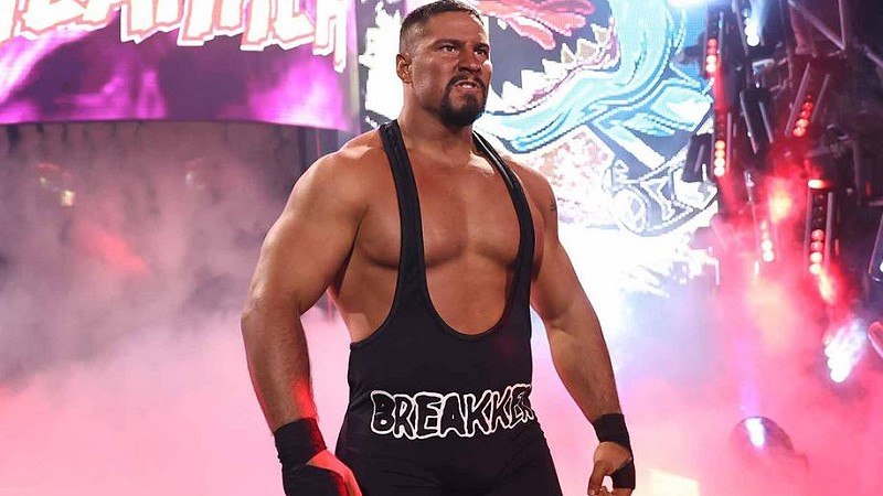 Bron Breakker Challenges Seth Rollins To A WWE World Heavyweight Championship Match