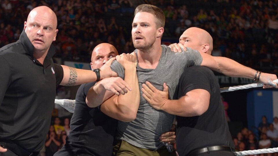 Stephen Amell Reveals He's Working On A Project For WWE