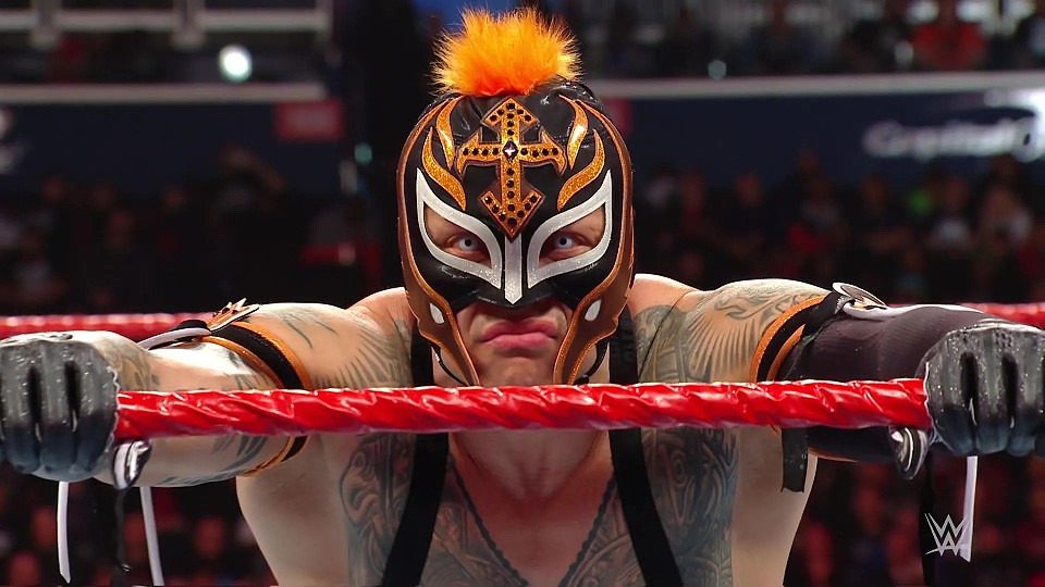 Jason Kelce, Lane Johnson Help Rey Mysterio, Andrade's WrestleMania XL Win