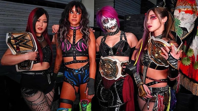 IYO SKY And Dakota Kai On Giulia Potentially Coming To WWE