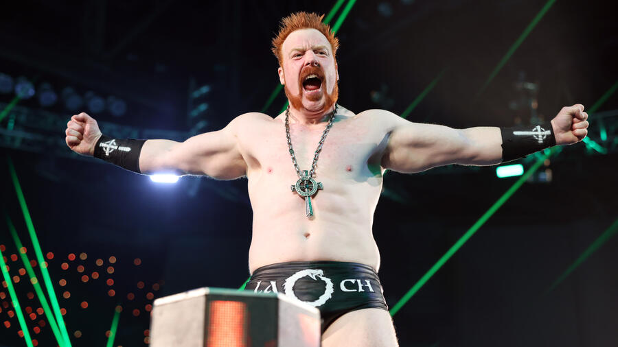 Sheamus Makes Surprise Appearance at NXT Live Event in Saint Paul