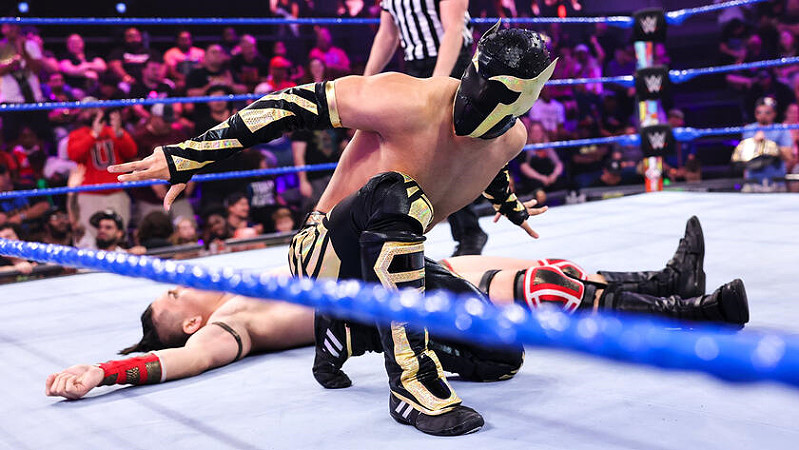 Axiom is Fine After Scary Bump on WWE SmackDown