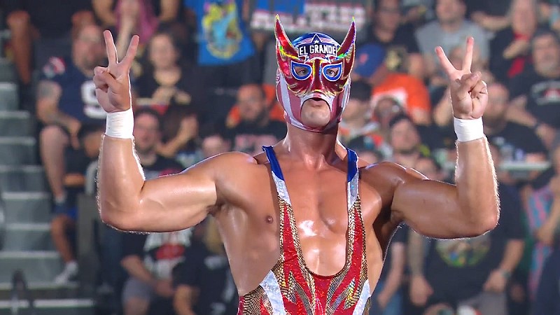 El Grande "Kaiser" Americano Defeats Dragon Lee