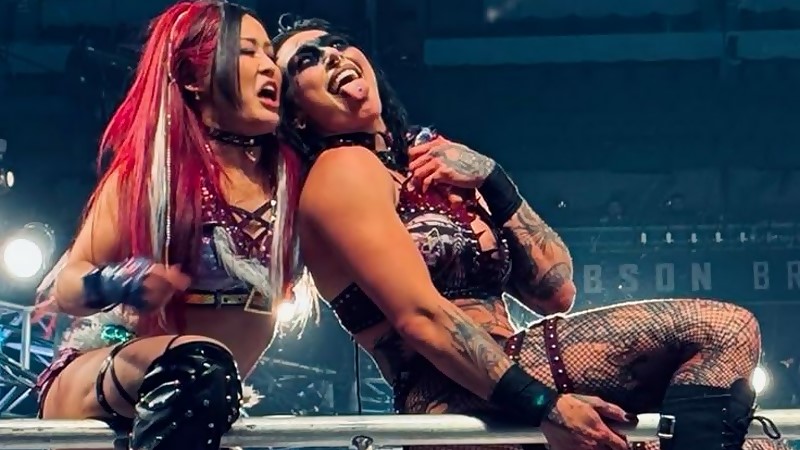 Rhea Ripley & IYO SKY Embarrass Nia Jax With “Double Stink Face”
