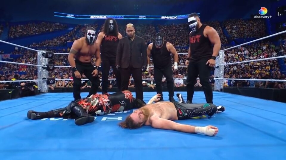 Tama Tonga Returns on SmackDown, Reunites with MFTs in Brutal Attack