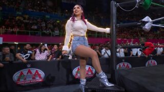 La Catalina Talks Working With The Undertaker In AAA