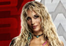Sol Ruca Signs Her WWE RAW Contract, Confronts Becky Lynch