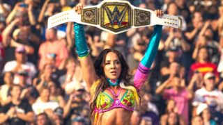 Chelsea Green Wins Interim WWE Women’s Championship in Chaotic SummerSlam Ladder Match