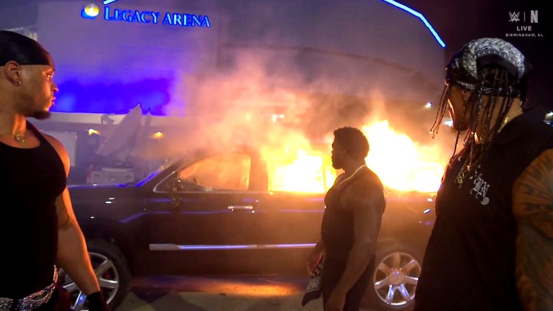946's Royce Keys & OTM Set Bloodline's Car On Fire To Close WWE RAW