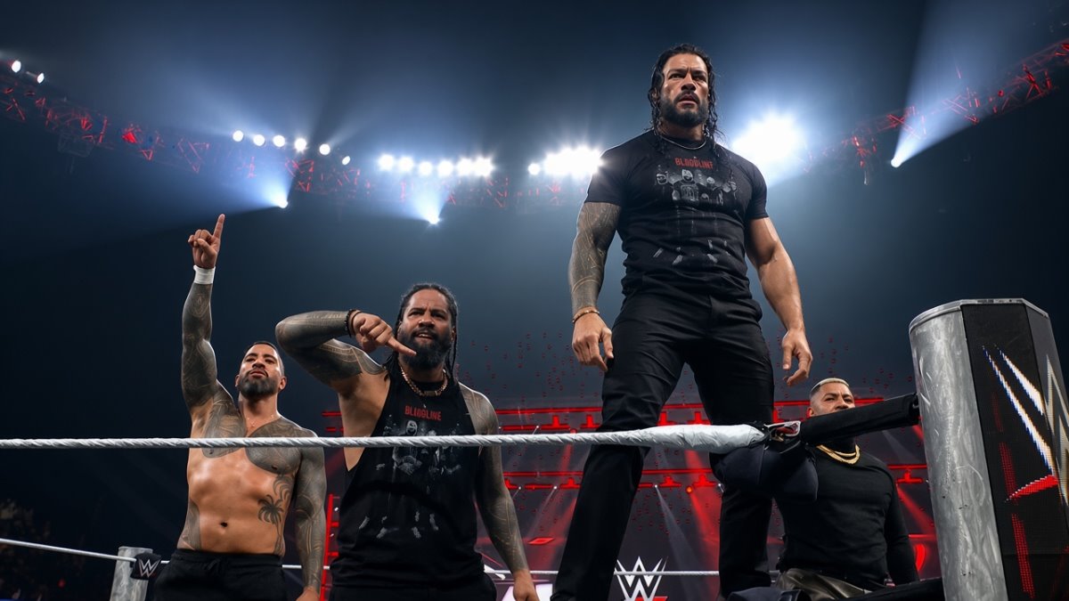 Roman Reigns Leads The Bloodline Into A Chaotic Brawl Against The 946 On WWE RAW